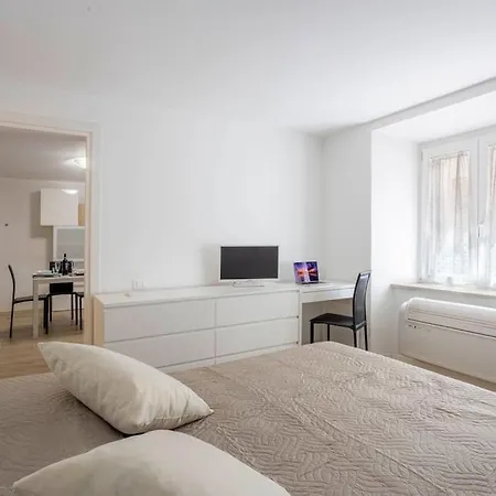 Luxury Appartament Piazza Roma *