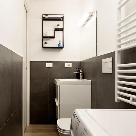 Luxury Appartament Piazza Roma Apartman *